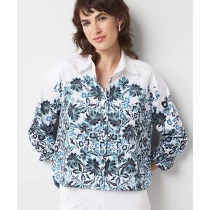 WHBM White House Black Market Pocket Poplin Cropped Shirt in Rain Floral White 6